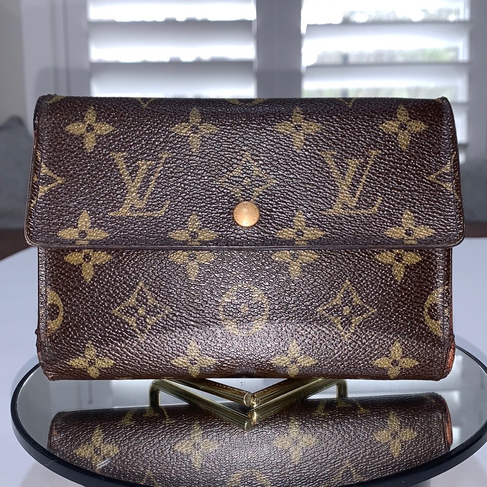 COPY - Vintage Louis Vuitton Large Passport Wallet